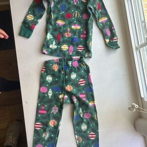 Well loved Hanna Andersson 3T Christmas pjs